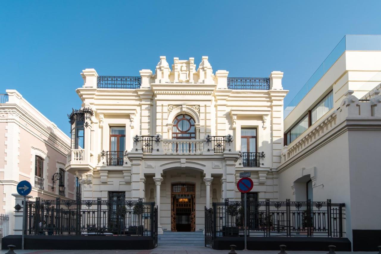 Sanlúcar de Barrameda Cisnes Palace מראה חיצוני תמונה